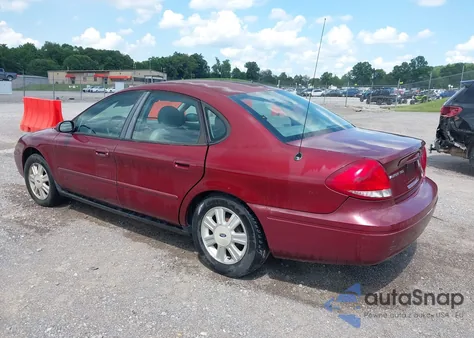 2005 Ford Taurus Sel z USA, uszkodzony, nr VIN 1FAFP56275A262391